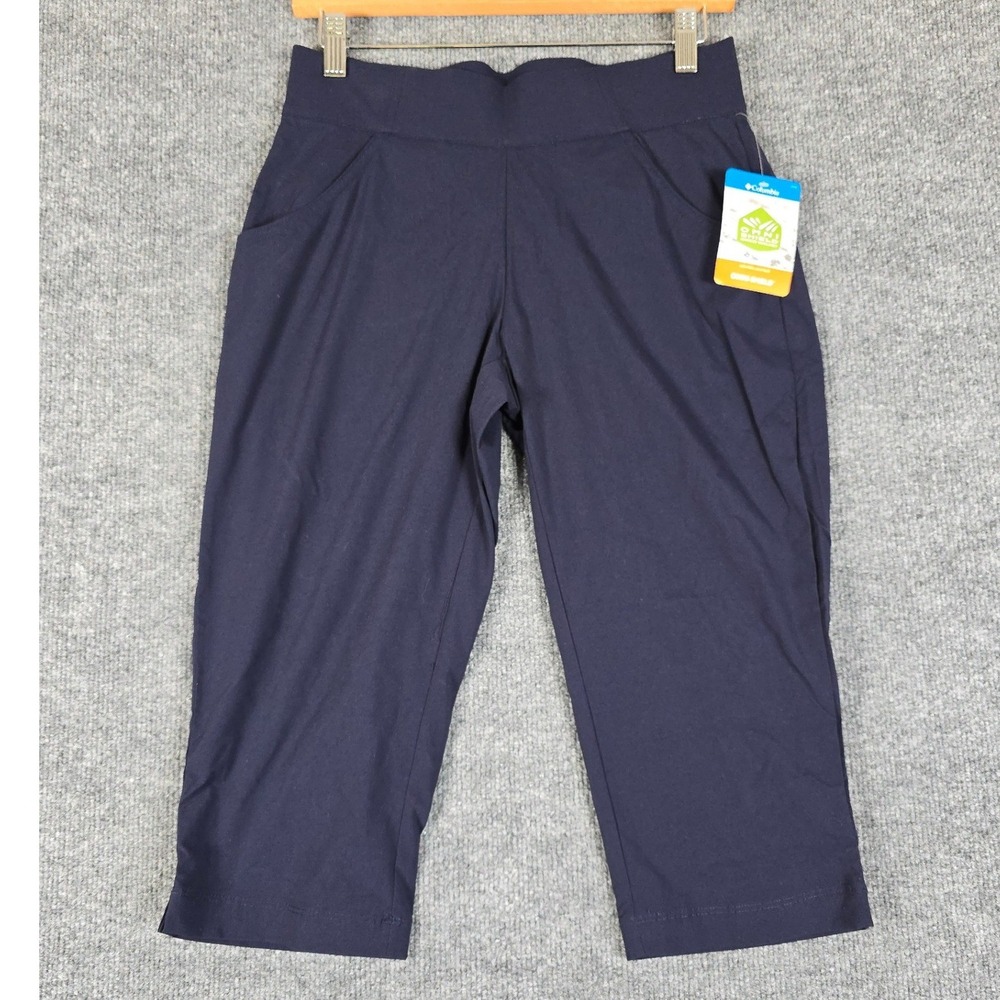 Columbia Navy Blue Capris